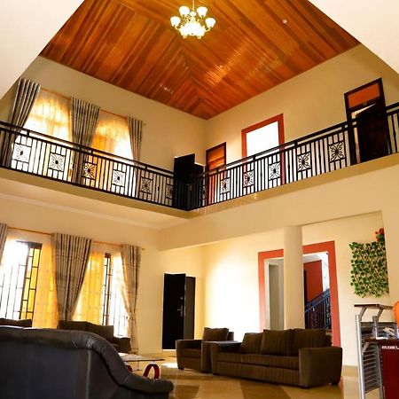 Osaah Bema Lodge Antoa Dış mekan fotoğraf