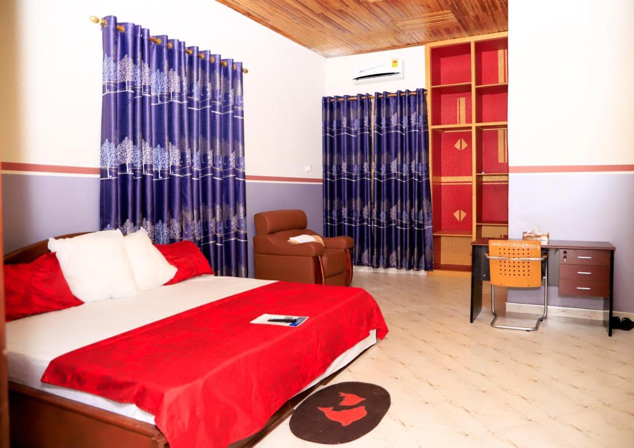 Osaah Bema Lodge Antoa Dış mekan fotoğraf